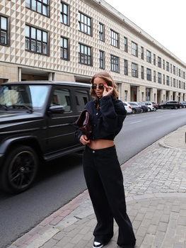 Jeans with a hole - Medium Jeans