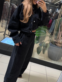 Jeans with a tab