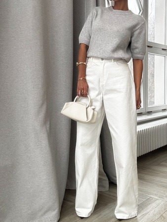 Jeans with a hole - Medium Jeans